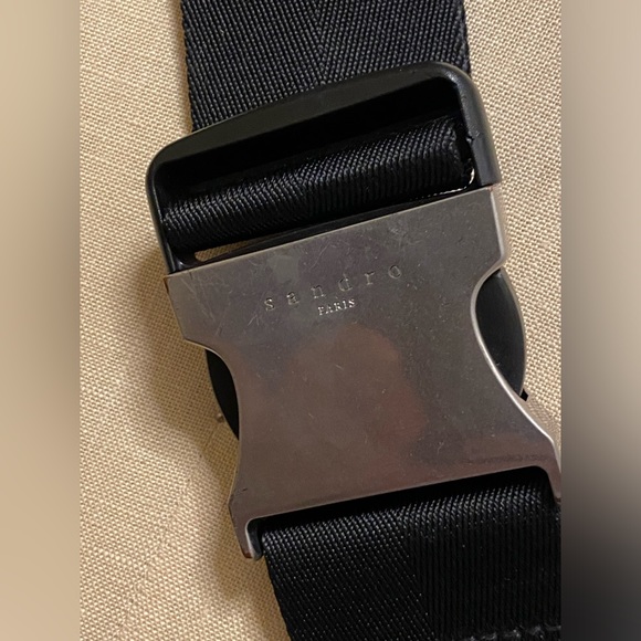 SANDRO OVERSIZED BELT BAG IN BLACK - Picture 5 of 15